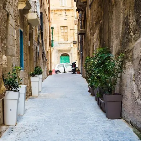 10 La Ruelle 발레타